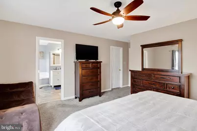 2401 Goddard Avenue, Reading, PA 19608 - Photo 11