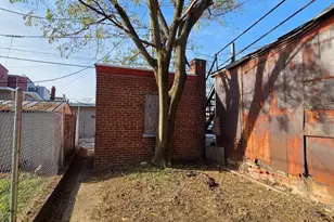 610 N 9th St, Reading, PA 19604 - Photo 23