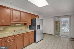 169 N 3rd St, Hamburg, PA 19526 - Photo 7