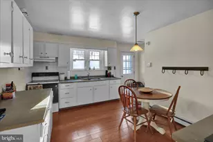 1072 Grandell Ave, Reading, PA 19605 - Photo 5