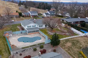 161 Crest Dr, Boyertown, PA 19512 - Photo 65