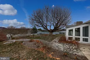 161 Crest Dr, Boyertown, PA 19512 - Photo 51