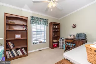 77 Random Rd, Douglassville, PA 19518 - Photo 35
