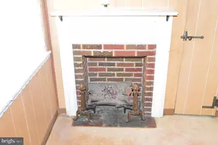 304 N 25th St, Reading, PA 19606 - Photo 5