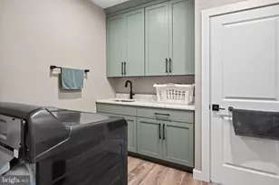 233 European Dr, Fleetwood, PA 19522 - Photo 27