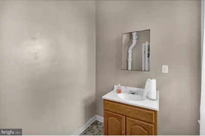 324 N 12th Street, Reading, PA 19604 - Photo 19