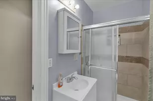 324 N 12th St, Reading, PA 19604 - Photo 17