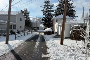 22 Monroe St, Reading, PA 19605 - Photo 35