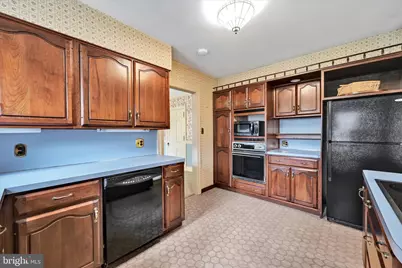 100 Brookline Pz, Reading, PA 19607 - Photo 15