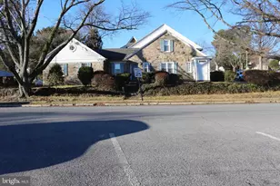 100 Brookline Pz, Reading, PA 19607 - Photo 5