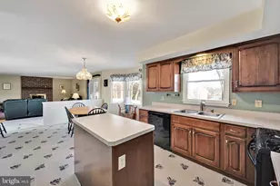 2701 Huyett Dr, Sinking Spring, PA 19608 - Photo 15