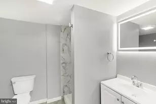 1156 Franklin St, Reading, PA 19602 - Photo 3