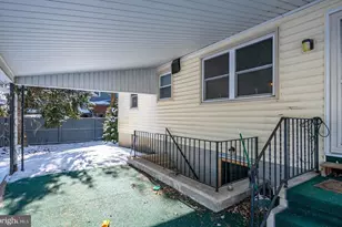 505 Centre St, Reading, PA 19605 - Photo 23