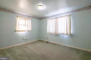 505 Centre St, Reading, PA 19605 - Photo 15