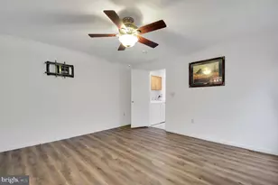 1025 Yarrow Ave, Reading, PA 19605 - Photo 15