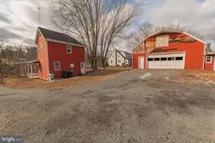 2039 Farmington Ave, Pottstown, PA 19464 - Photo 15