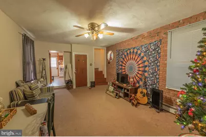 2039 Farmington Avenue, Pottstown, PA 19464 - Photo 5