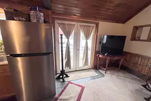 2209 Shartlesville Rd, Mohrsville, PA 19541 - Photo 9