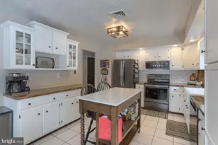 121 Mimosa Ln, Leesport, PA 19533 - Photo 13