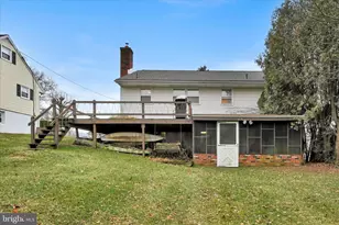 631 W Franklin St, Womelsdorf, PA 19567 - Photo 33