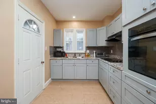 1240 Spring St, Reading, PA 19604 - Photo 13