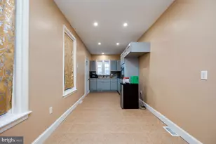 1240 Spring St, Reading, PA 19604 - Photo 11