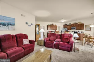 195 Sweet Birch Ln, Womelsdorf, PA 19567 - Photo 17