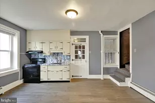 431 Main St, Hamburg, PA 19526 - Photo 9