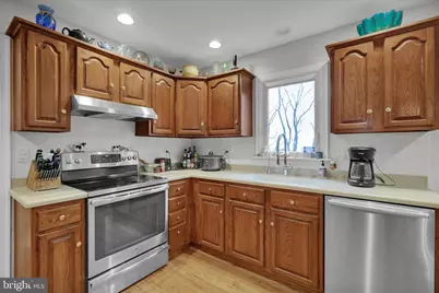 24 Chinkapin Drive, Fleetwood, PA 19522 - Photo 9