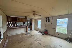 320 Hampshire Ave, Reading, PA 19606 - Photo 7