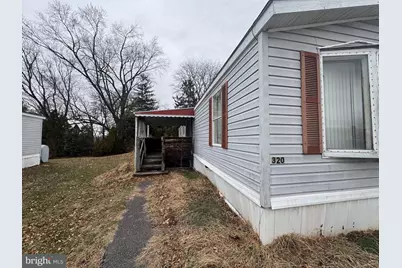 320 Hampshire Avenue, Reading, PA 19606 - Photo 3