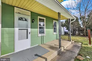 23 N Front St, Womelsdorf, PA 19567 - Photo 3