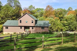 46 Wetzel Rd, Macungie, PA 18062 - Photo 1