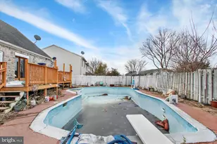 11 Monroe St, Reading, PA 19605 - Photo 23