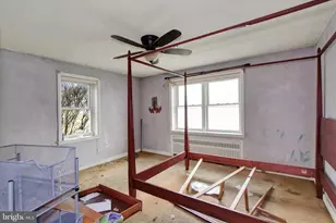 11 Monroe St, Reading, PA 19605 - Photo 11