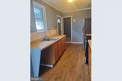204 S 11th Street, Reading, PA 19602 - Photo 5