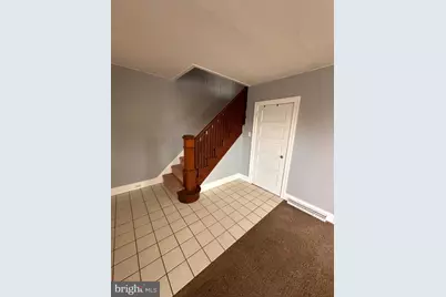 300 S 3rd Avenue, Reading, PA 19611 - Photo 9