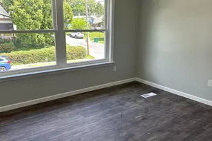 2102 Reading Ave, West Lawn, PA 19609 - Photo 7