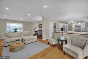 2052 Lincoln Ct, Wyomissing, PA 19610 - Photo 3