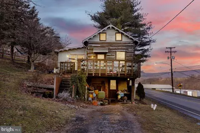 38 W Penn Street, Lenhartsville, PA 19534 - Photo 5