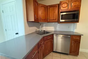 714 Wayne Ave, West Reading, PA 19611 - Photo 5