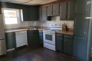 1154 E Main St, Douglassville, PA 19518 - Photo 7