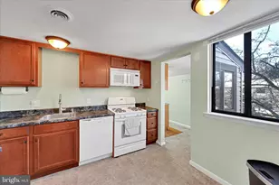 52 Holly Dr, Reading, PA 19606 - Photo 11