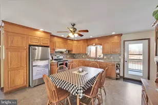 36 Host Rd, Womelsdorf, PA 19567 - Photo 21