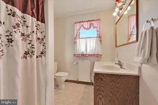 36 Host Rd, Womelsdorf, PA 19567 - Photo 49