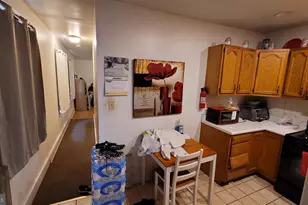 146 N 5th St, Reading, PA 19601 - Photo 35