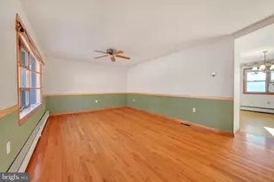 3137 E Galen Hall Rd, Reinholds, PA 17569 - Photo 5