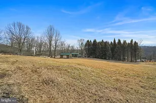 3137 E Galen Hall Rd, Reinholds, PA 17569 - Photo 35
