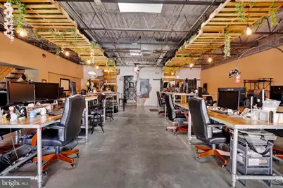 215 S 5th Avenue, Reading, PA 19611 - Photo 27