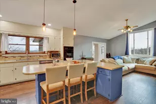 203 Pembroke Dr, Shillington, PA 19607 - Photo 7